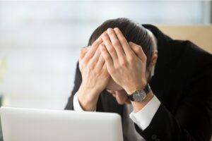 Bateria estufada de computador como resolver!